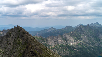 Fototapeta premium Rocky mountain peaks. Rocky gorge.