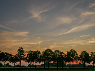 Obraz premium Sonnenuntergang bei Weseke im Münsterland