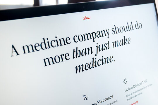 Mexico city, mexico, 11 23 2025: eli lilly pharmaceutical company website and clinical trial information