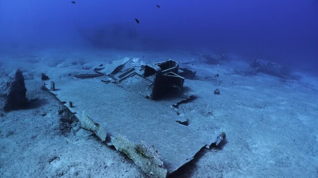  shipwreck scenery underwater ship wreck deep blue water ocean scenery of metal underwater scuba divers to explore