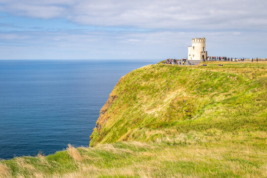 A steep dropoff into the Atlantic Ocean along the Irish coast