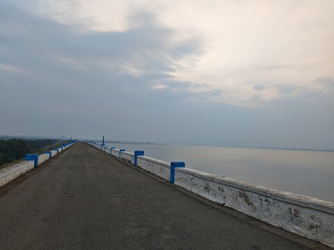 Scenic sunset view of Vaigai Dam reservoir in Tamil Nadu India highlighting massive water infrastructure civil engineering and public utility