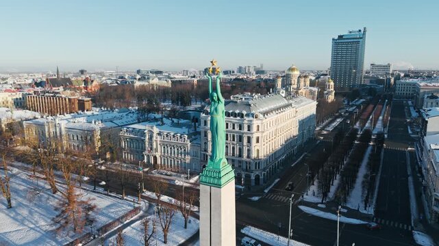 Freedom Monument links Latvian heritage with modern smart city innovation today
