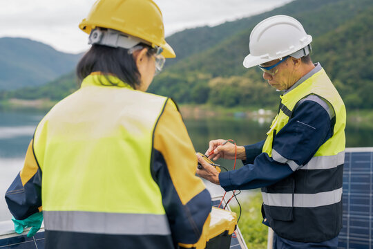 Environmental engineer auditing clean energy infrastructure and solar floating feasibility study.
