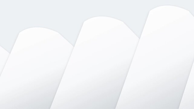 Formes g&eacute;om&eacute;triques blanches pli&eacute;es avec profondeur et ombres douces