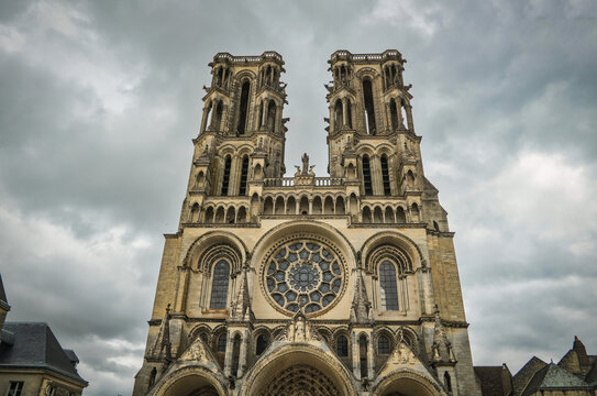 West Facade of Gothic Laon Cathedral Framed by Historic Street Architecture