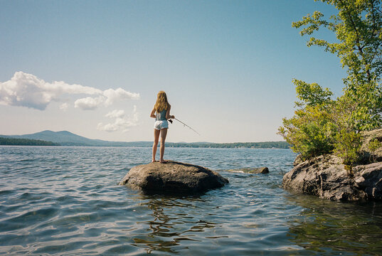 Young Girl Fishing lake landscape Film