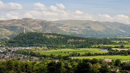 Fototapeta premium Scenic View of Stirling with Wallace Monument and Town in Scotland