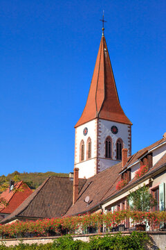 Ammerschwihr, village d'Alsace en automne	