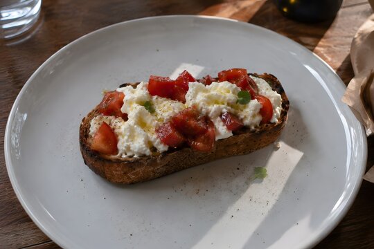Toasted Bread with Ricotta and Tomato Bruschetta