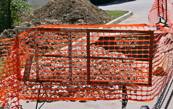 Fencing and safety netting on water pipeline repair