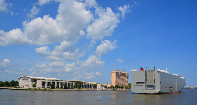 SAVANNAH GEORGIA USA: Vessel DURBAN HIGHWAY is a vehicles carrier built in 2011 and currently sailing under the flag of Panama.
