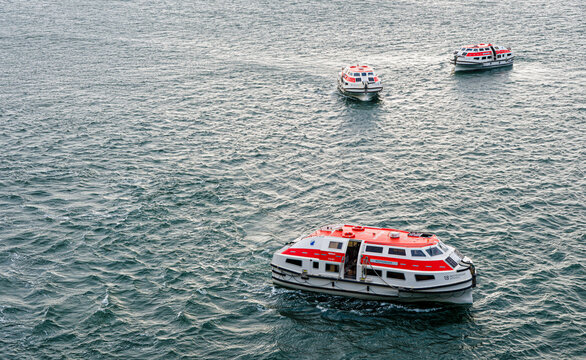 Cruise Tenders on the Firth of Forth