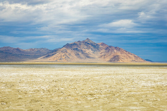 Bonneville Salt Flats desert landscape with distant mountains in Utah