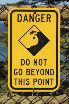 Warning, Shield, Danger, Do not go beyond this point, Oregon, USA