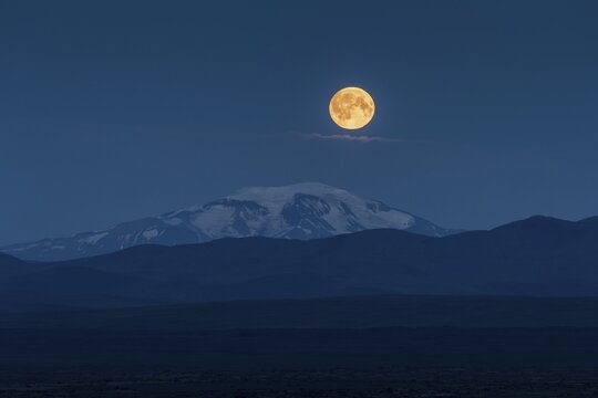 Moonrise over Sn&aelig;fell Volcano, Eastern Highlands, Iceland