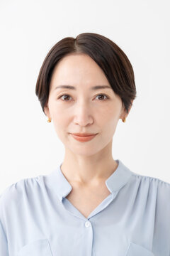 女性