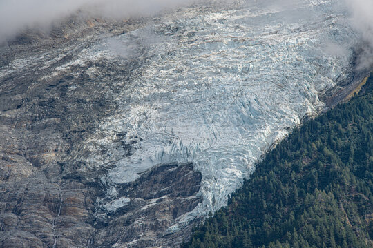 Le Glacier des Bossons, Massif du Mont-Blanc, depuis le Massif des Aiguilles Rouges, Haute-Savoie, France