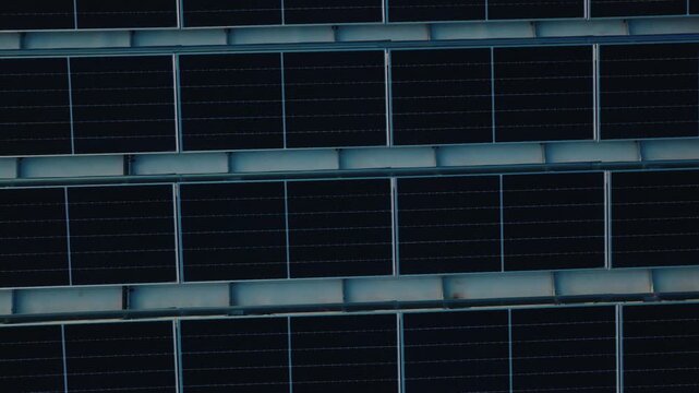 Monocrystalline PV module detail at close range, for manufacturer, supplier and investor decks. Solar panels in Chicago