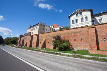 Bulwar nad Wisłą w Toruniu, Polska, The Vistula River Boulevard in Toruń, Poland  © 123108 Aneta