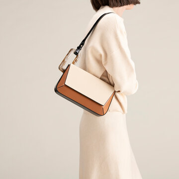 Minimal Beige Shoulder Bag Fashion Accessory