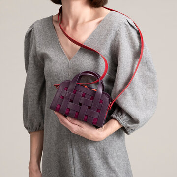 Stylish Purple Handbag With Red Strap Accessory