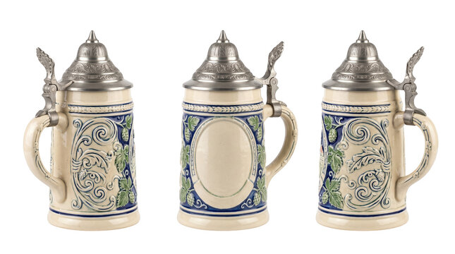 Ceramic beer steins product rend, mockup isolated on transparent background, Oktoberfest
