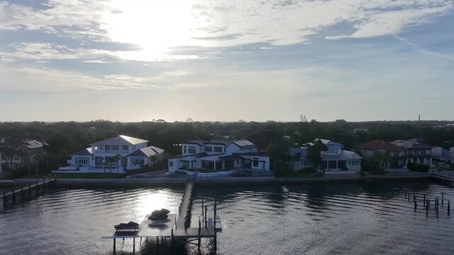 Vacation Homes on the intercoastal