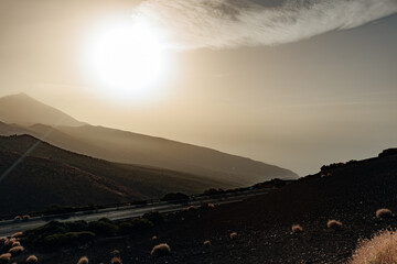 Obraz premium Beautiful view of the Teide volcano on the island of Tenerife at sunset.