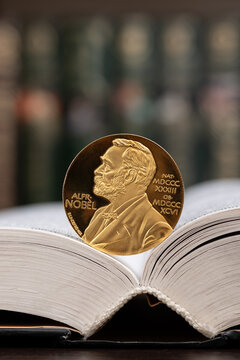 A conceptual story about the Nobel Prize in Literature