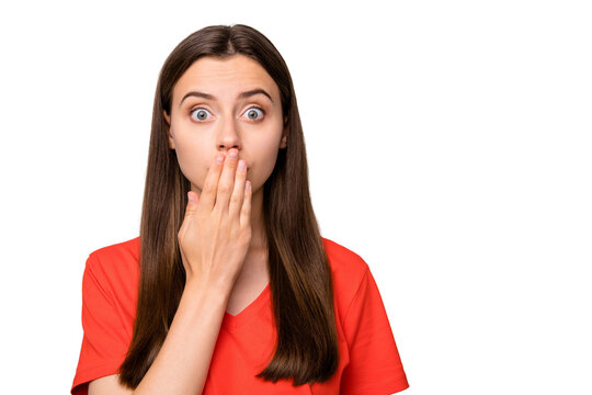 Close-up portrait of her she nice attractive lovely shocked confused straight-haired girl closing mouth oops fail failure isolated over light gray pastel color background