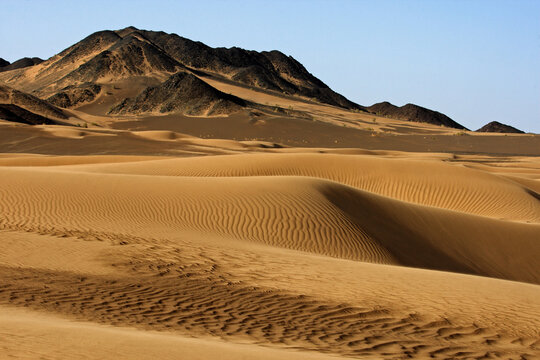 Sand Dunes, Desert and Mountains