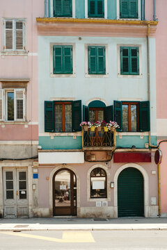 Colorful Traditional Facade in Pula