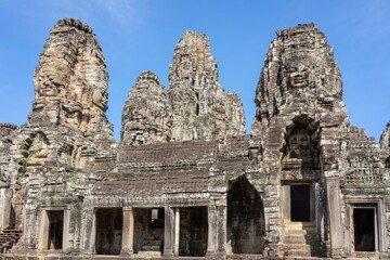 Monumentale Gesichtstürme des Bayon-Tempels in Angkor Thom © Christoph