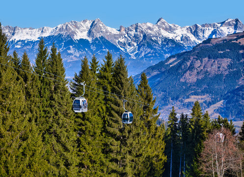 Alpine mountain range above the valley at Zell am See Austria