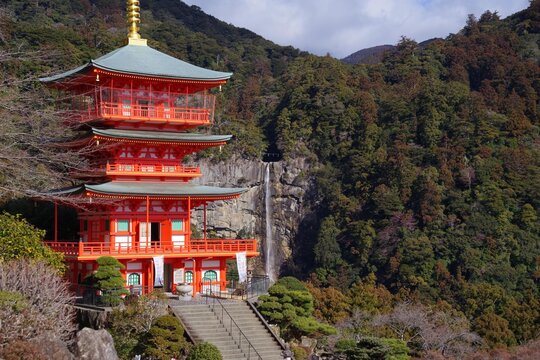 japanese temple in japan