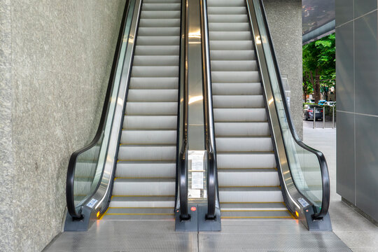 escalator,Up and down escalators in public building