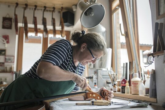 Collaborator, master violin maker Rainer W. Leonhardt, Mittenwald, Bavaria, Germany