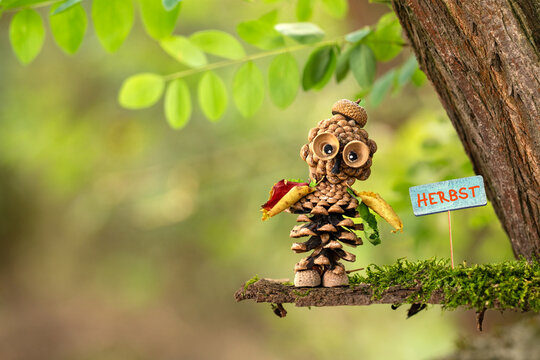 Charming Handmade Fall Decor with Natural Woodland Elements