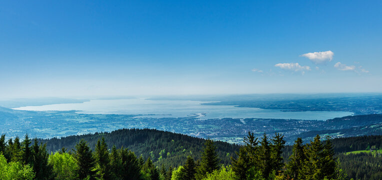 Blick auf den Bodensee vom Lank am B&ouml;dele in Vorarlberg