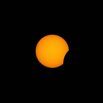 Moon Advances Across Sun During Calafell Eclipse 2026