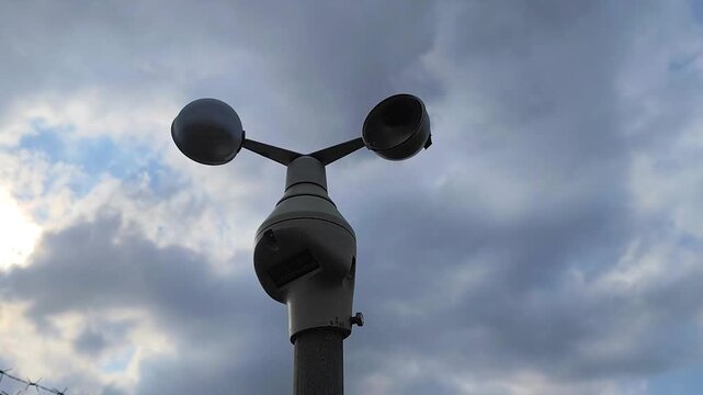 Wind Speed ​​Measurement. The anemometer moves in response to the wind speed in the rice fields during the late afternoon.
