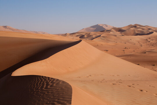 Sand dunes landscape of the Rub al-Khali desert in Dhofar, Oman