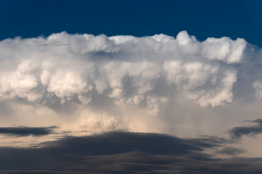 Late-day cumulonimbus cloud formation