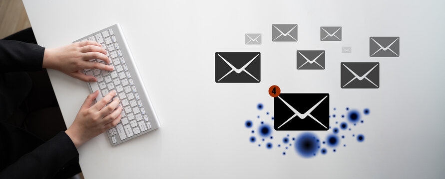 An email inbox with a new message notification alert. A concept of digital communication, correspondence, and unread electronic mail. Motif