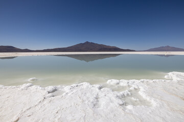 Bolivia - Salar de Coipasa © Luca
