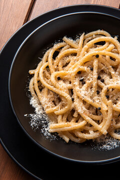 Pasta Cacio e Pepe, Cucina Italiana 