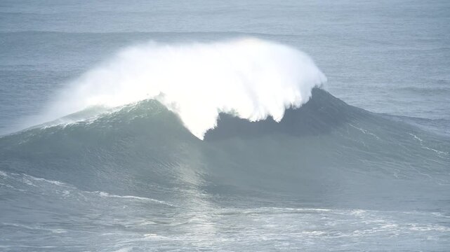 Perfect Giant Wave "A Frame"