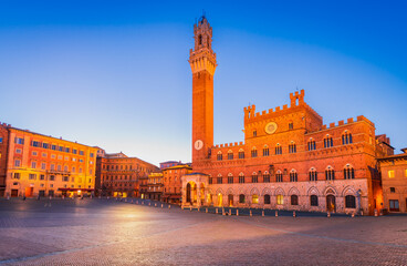 Obraz premium Siena, Italy. Piazza del Campo morning twilight