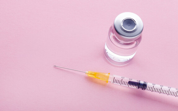 Syringe and vaccine
